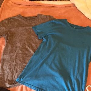 Two American eagle short sleeve shirts